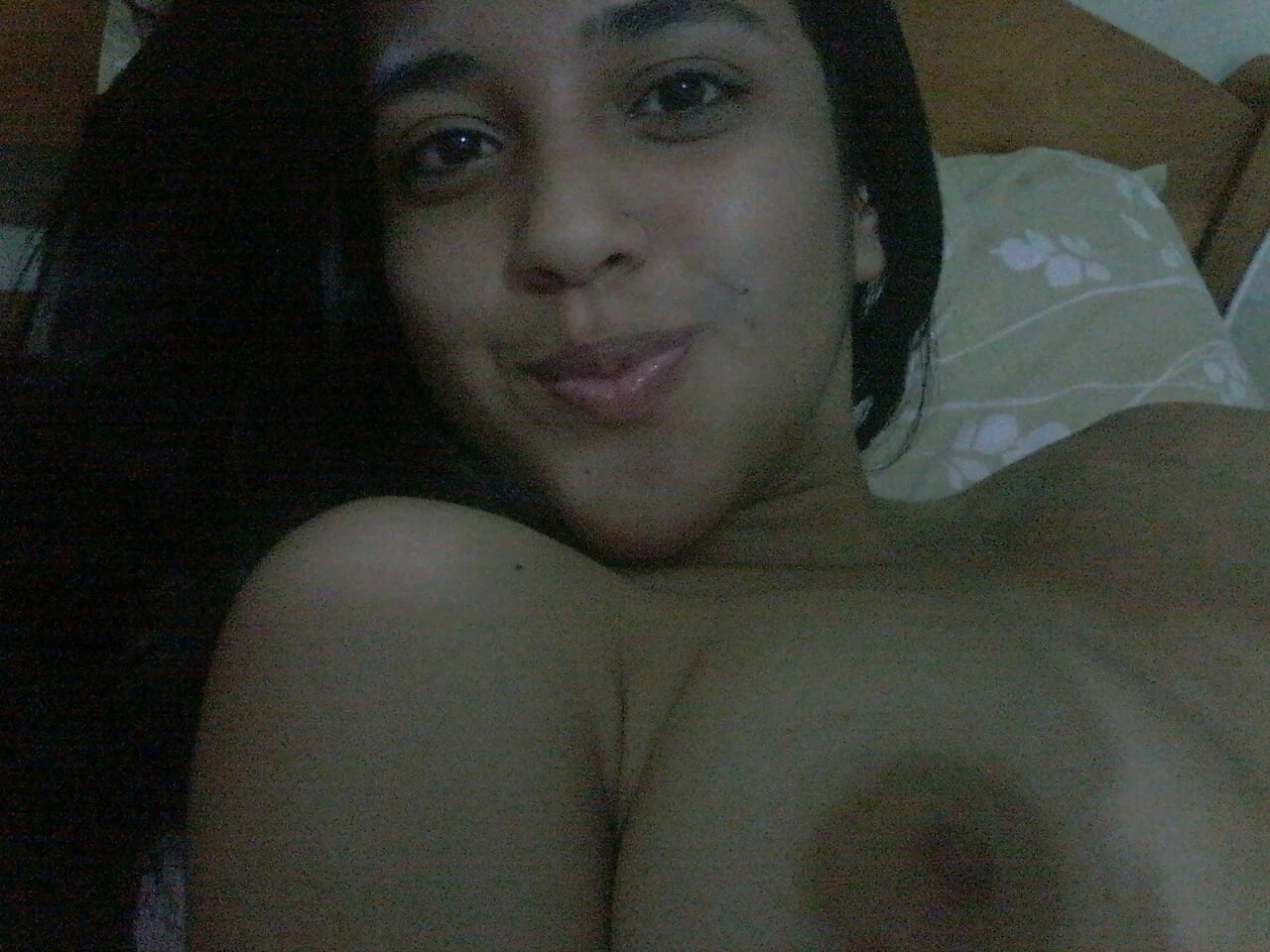 Caiu na net fotos amadoras de ninfetas – Fotos Porno – Quadrinho Completo